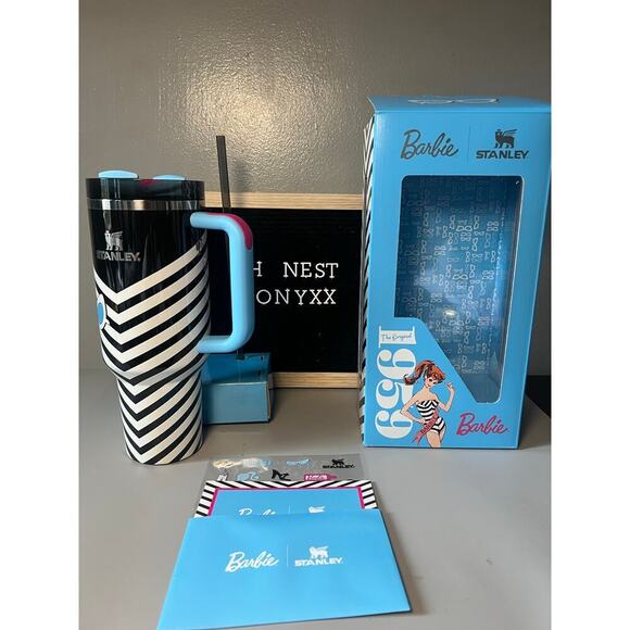 Stanley x Barbie Rockers Barbie 40oz Quencher Limited Edition Collab - Picture 3 of 11
